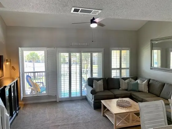 Daire (10 H Two Bedroom Condo)