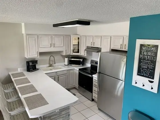Daire (10 H Two Bedroom Condo)