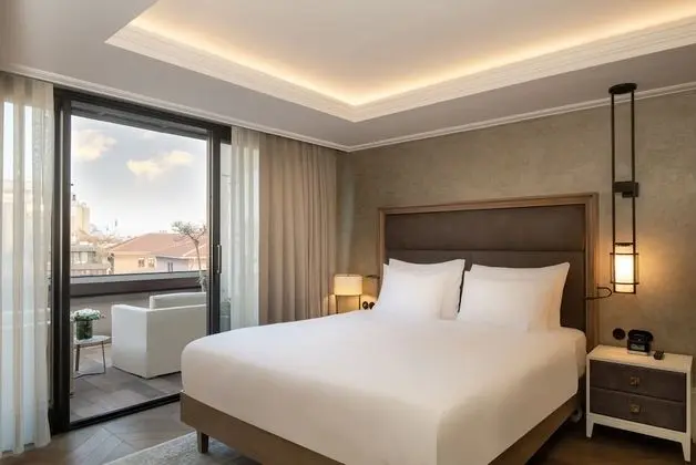 Deluxe Oda, 1 Büyük (Queen) Boy Yatak (Premier Balcony)