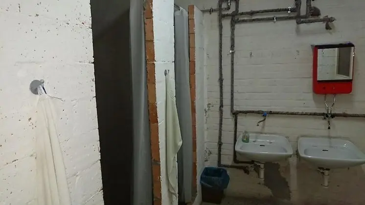 Tek Büyük Yataklı Oda, 2 Tek Kişilik Yatak