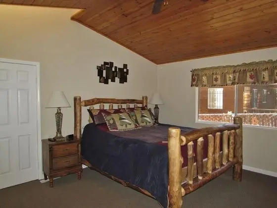 Kulübe, Birden Çok Yatak (100 - Cedar Hideaway)