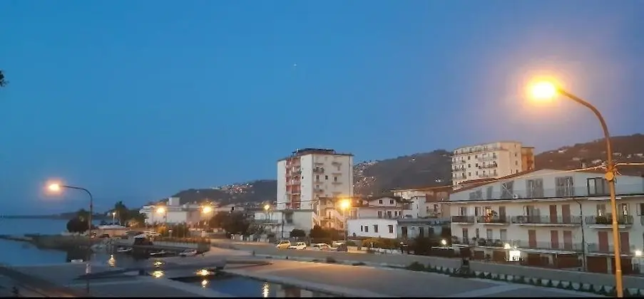 Classic Tek Büyük Yataklı Oda, Deniz Manzaralı