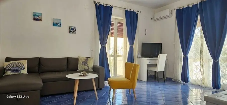 Comfort Dört Kişilik Oda, Banyolu/Duşlu, Bahçe Manzaralı (Piano Rialzato)