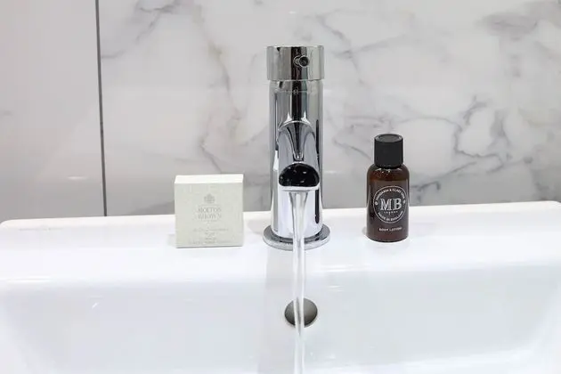 Oda, 1 Büyük (Queen) Boy Yatak, Engellilere Uygun