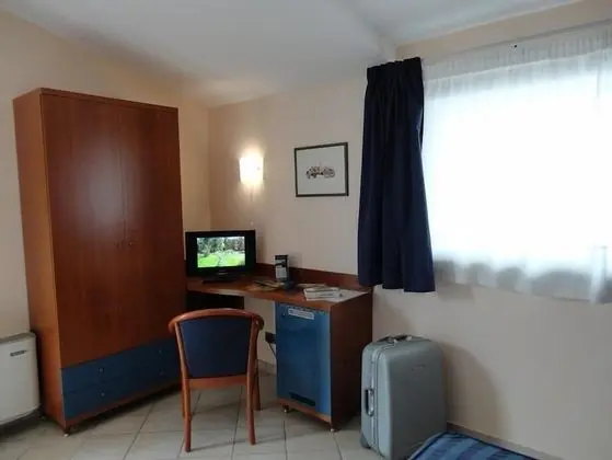 Tek Büyük veya İki Ayrı Yataklı Oda, Teras