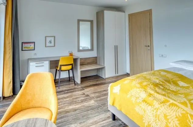 Tek Büyük veya İki Ayrı Yataklı Oda, Özel Banyo, Dağ Manzaralı