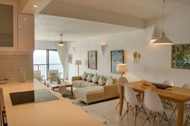 Apart Daire (1002 Bermudas)