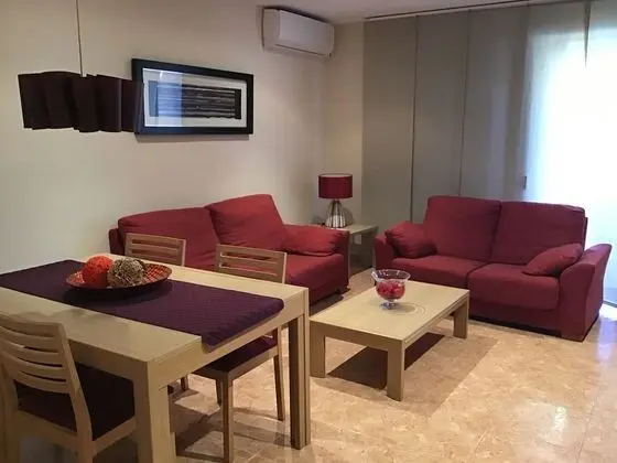 Apart Daire, 2 Yatak Odası, Havuz Manzaralı