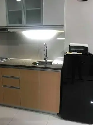 Standard Stüdyo, 1 En Büyük (King) Boy Yatak