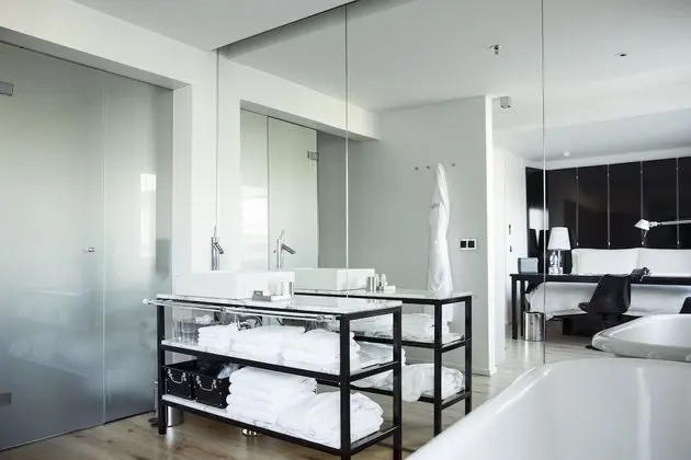 Süit, Balkon, Şehir Manzaralı