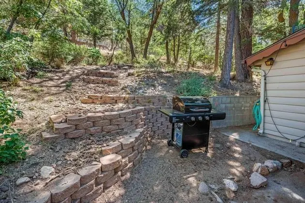 Ev, Birden Çok Yatak (103 - Bow Canyon Escape)