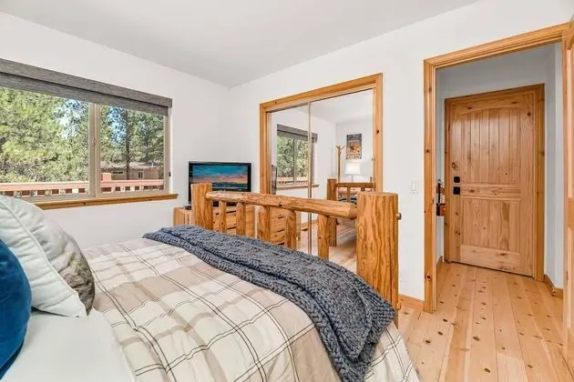 Ev, Birden Çok Yatak (104 - Cozy Cabin in Pinewood Estates)