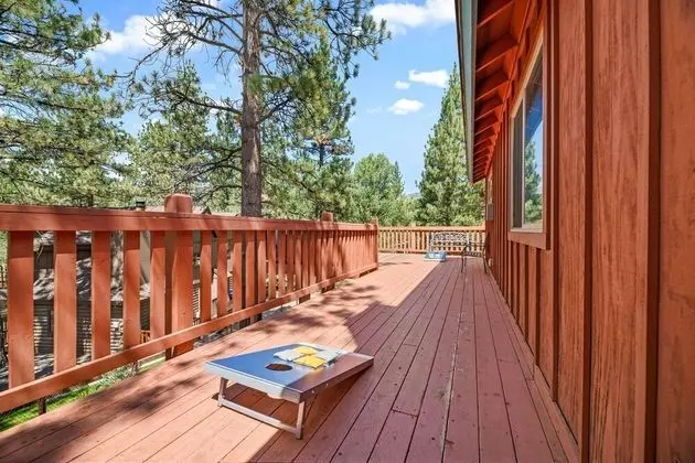 Ev, Birden Çok Yatak (104 - Cozy Cabin in Pinewood Estates)