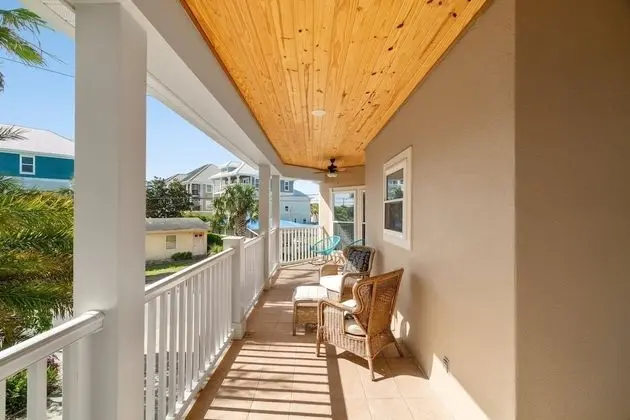 Ev, Birden Çok Yatak, Balkon