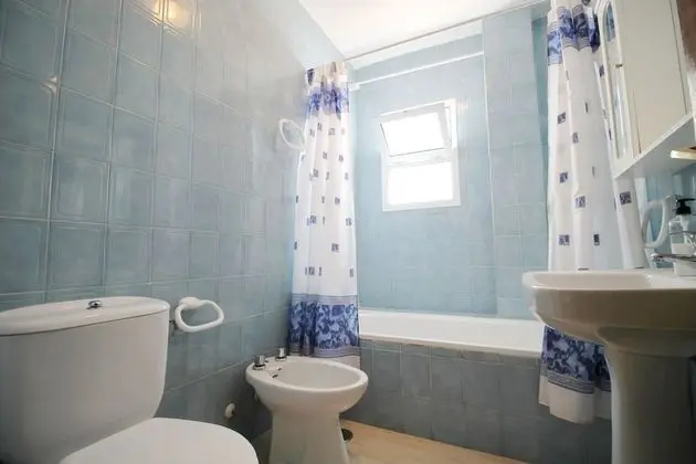 Ev, 3 Yatak Odası, Sigara İçilebilir, Havuz Kullanımı