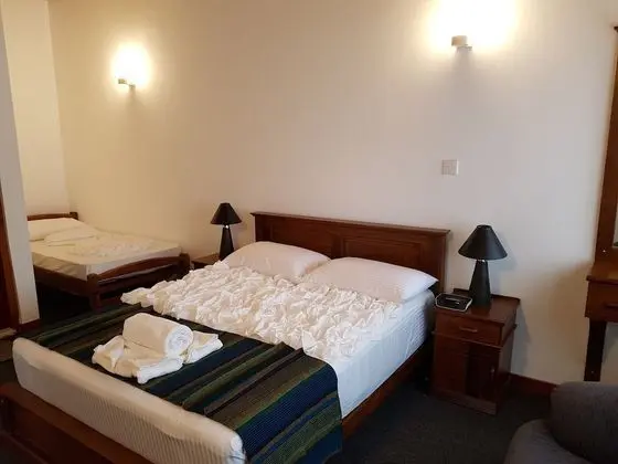 Deluxe Üç Kişilik Oda (AC)