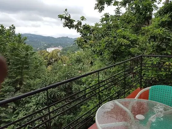 Deluxe Üç Kişilik Oda (AC)