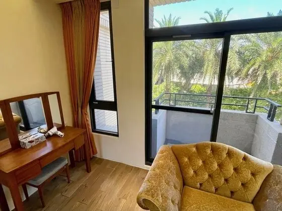 Deluxe Dört Kişilik Oda, Sıcak Su Havuzu