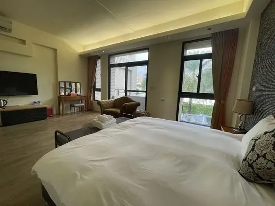 Deluxe Dört Kişilik Oda, Sıcak Su Havuzu