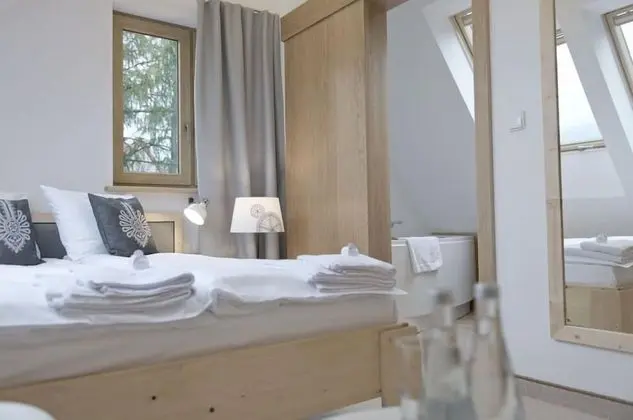 Economy Tek Büyük Yataklı Oda