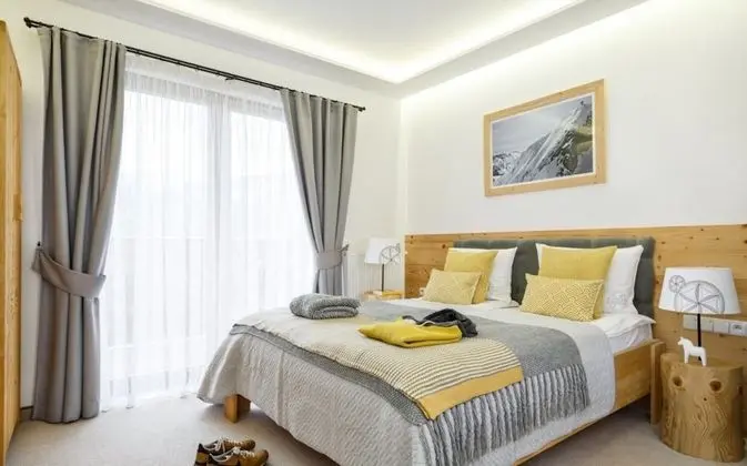 Standard Tek Büyük Yataklı Oda, Dağ Manzaralı