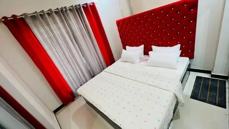 Deluxe Tek Büyük veya İki Ayrı Yataklı Oda