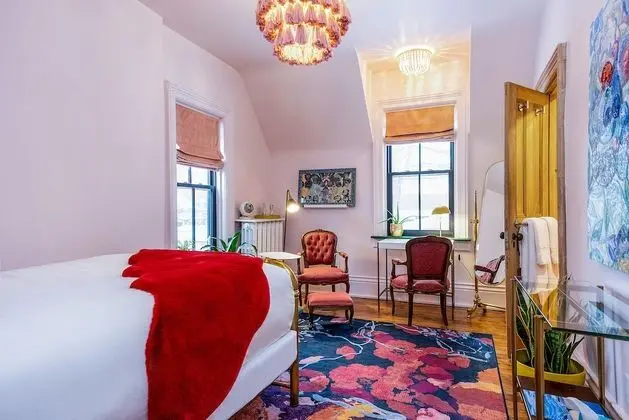 Room 8: Standard Double Room