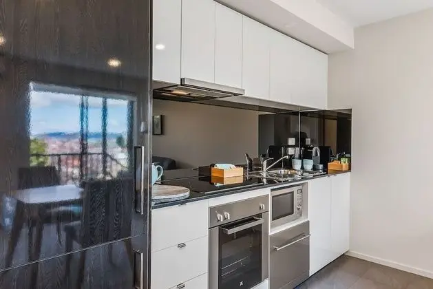 Apart Daire, 1 Yatak Odası, Sigara İçilmez, Avlu Manzaralı
