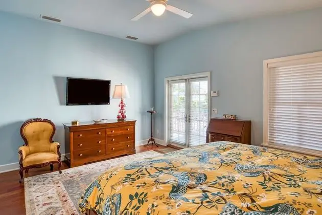 Apart Daire (110 St. George Street)