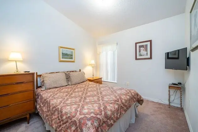 Ev (1114 4-Bed Pool Home, Liberty Village)