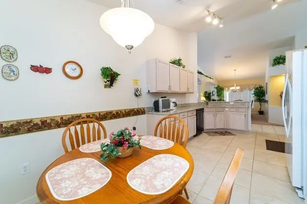 Ev (1114 4-Bed Pool Home, Liberty Village)