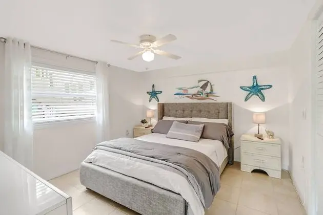 Apart Daire (116 Bay Mar Dr)