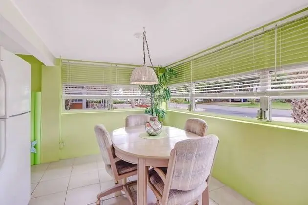 Apart Daire (116 Bay Mar Dr)