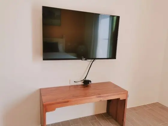Deluxe Tek Büyük Yataklı Oda, 1 Çift Kişilik Yatak, Teras, Bahçeli
