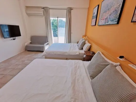 Family Dört Kişilik Oda, Balkon, Dağ Yamacı
