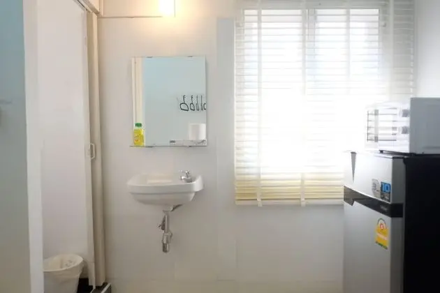 Tek Kişilik Oda, 1 Tek Kişilik Yatak, Buzdolabı ve Mikrodalga