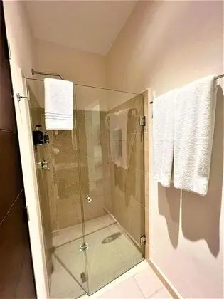 Standard Tek Büyük Yataklı Oda, Birden Çok Yatak