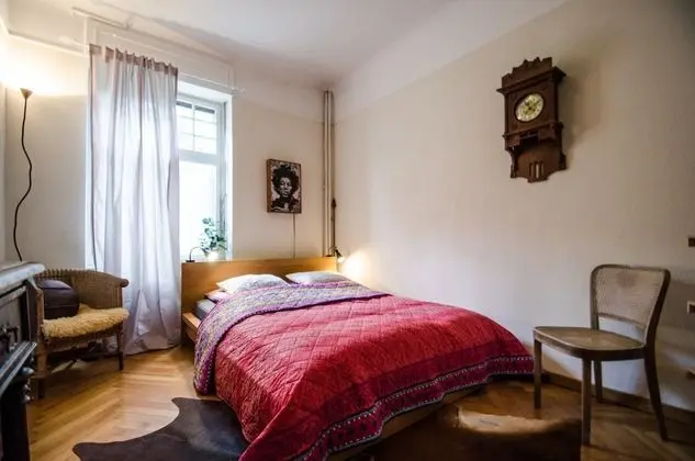 Standard Tek Büyük Yataklı Oda (1)