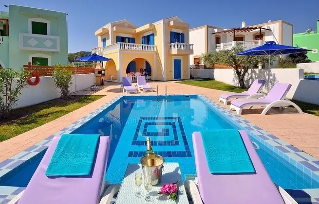 Superior Villa, Kişiye Özel Havuzlu