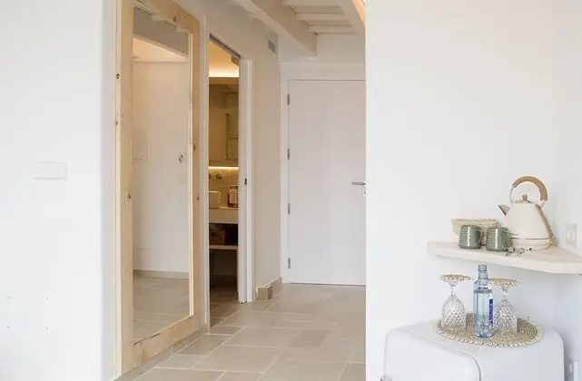 Deluxe Tek Büyük Yataklı Oda, 1 En Büyük (King) Boy Yatak, Banyolu/Duşlu, Avlu Manzaralı