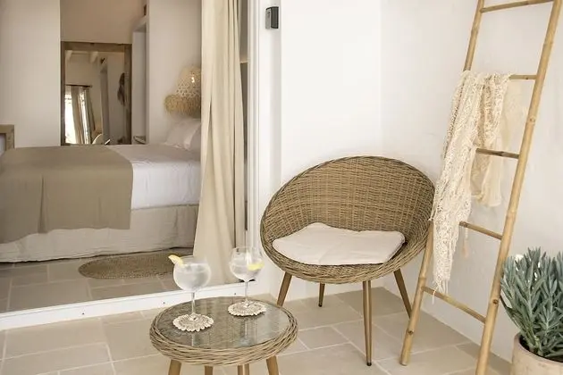 Deluxe Tek Büyük Yataklı Oda, 1 En Büyük (King) Boy Yatak, Veranda, Avlu Manzaralı