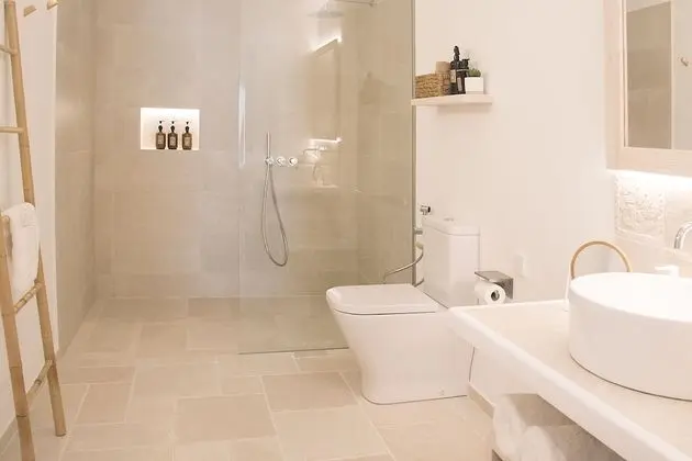 Deluxe Tek Büyük Yataklı Oda, 1 En Büyük (King) Boy Yatak, Veranda, Avlu Manzaralı