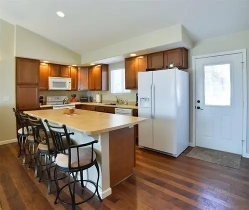 Ev (1208_Westmoreland)