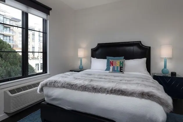 Deluxe Oda, 1 En Büyük (King) Boy Yatak (1 Bedroom)