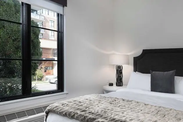 Ev (1 Bedroom)