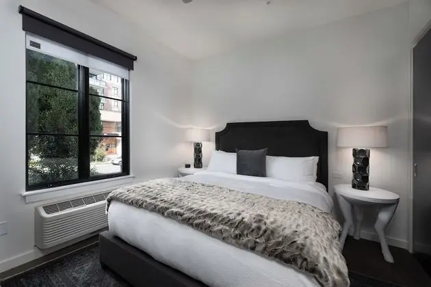 Ev (1 Bedroom)