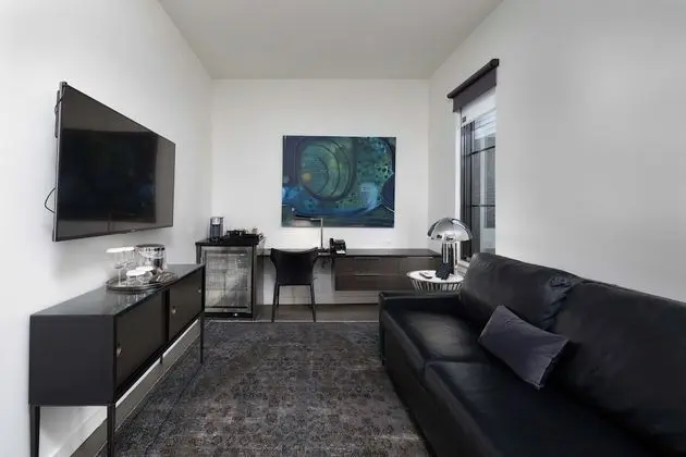Ev (1 Bedroom)