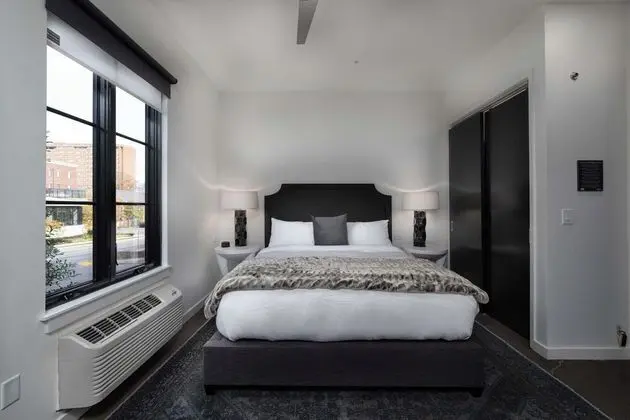 Ev (1 Bedroom)
