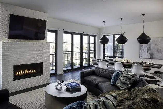 Ev (1 Bedroom)
