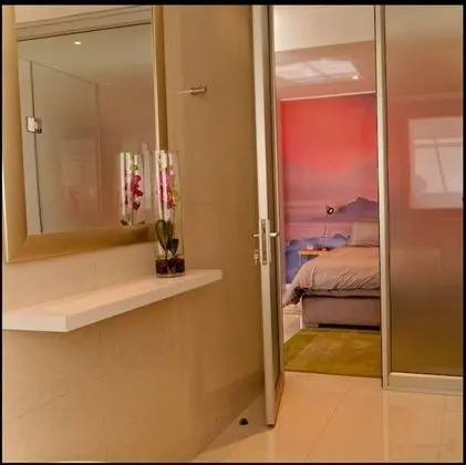 121 Ocean View Studio Apartment